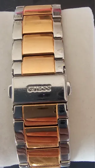 Reloj Guess Mujer Oro y Plata