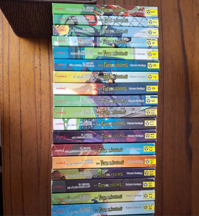 Els Futbolíssims 1: El misteri dels àrbitres ad...