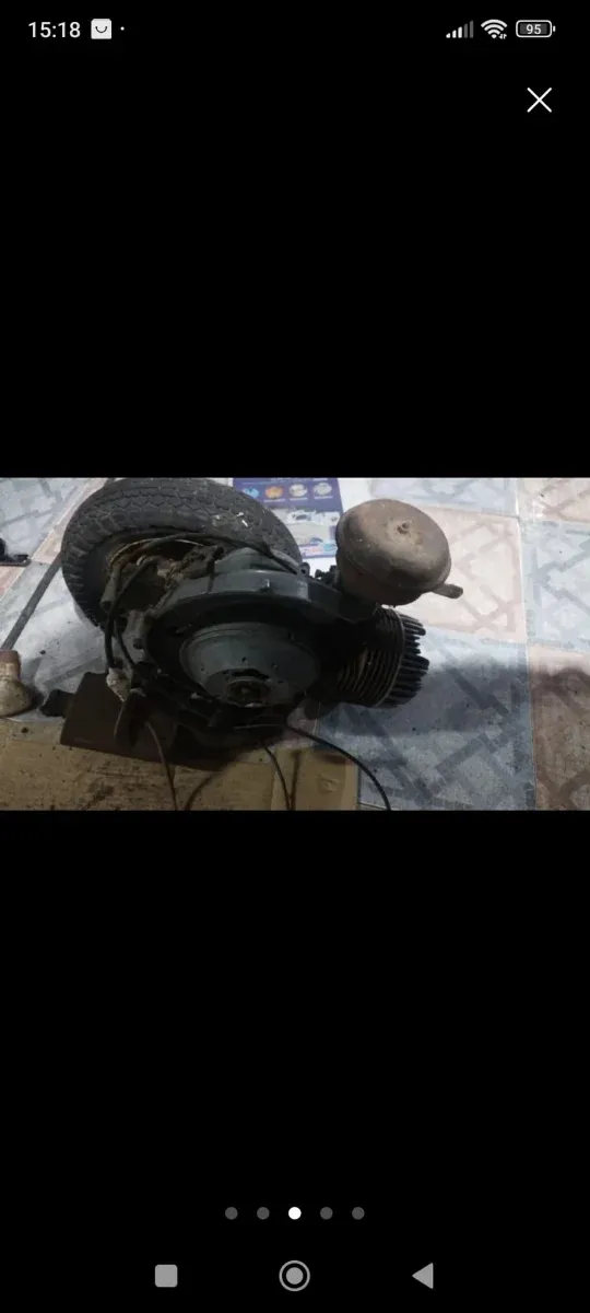 Motor Vespa 125 V60 M