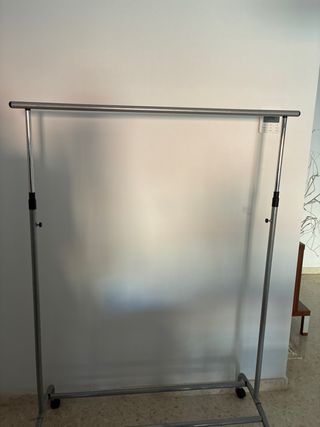 Burro perchero ropa metálico