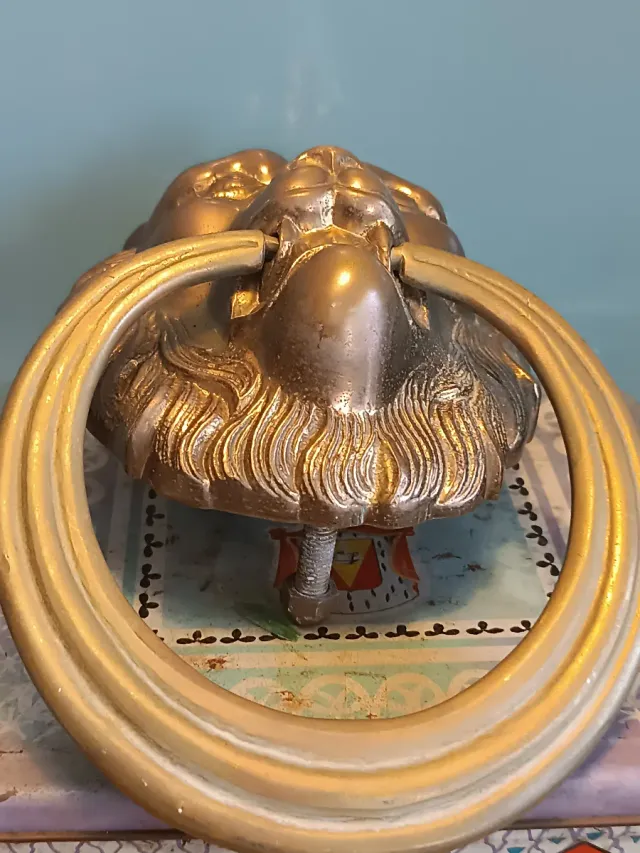 Picaporte / aldaba león bronce