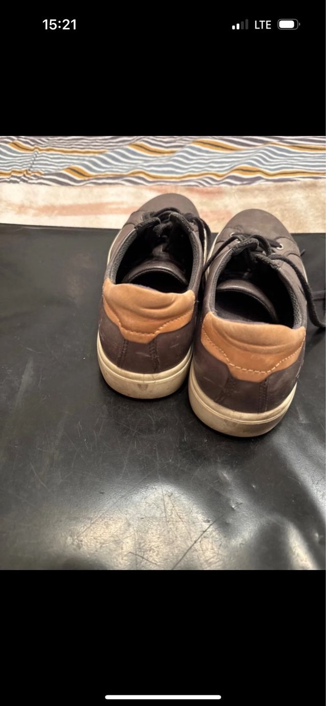 Zapatillas de piel marrones/grises Talla 43