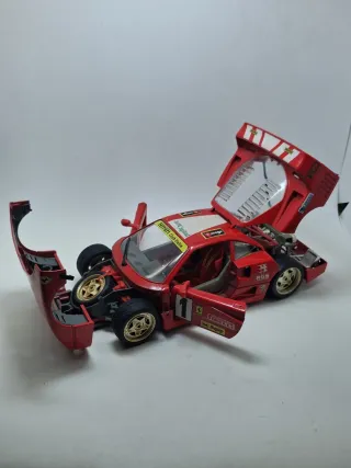 Ferrari F40 Evo 1987 "Comil" N°1 Bburago sc. 1:43