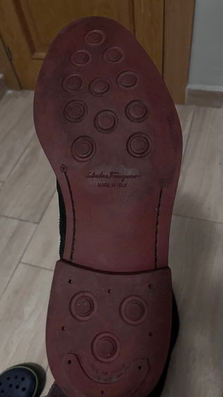 Zapatos Salvatore Ferragamo Negros made in ITALY