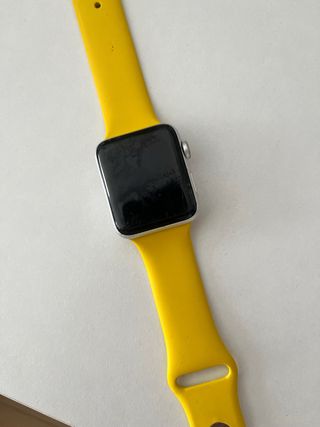 Apple Watch Series 3 Plata y Amarillo 42 mm 