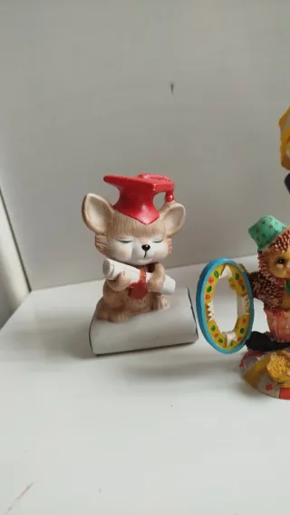 Lotto statuette personaggi vari