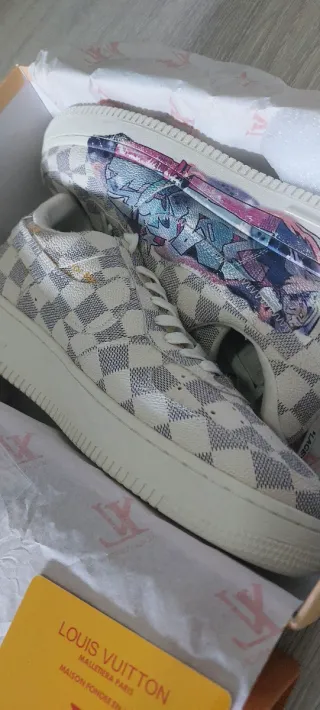 Louis Vuitton x Nike Air Force 1 Talla 44