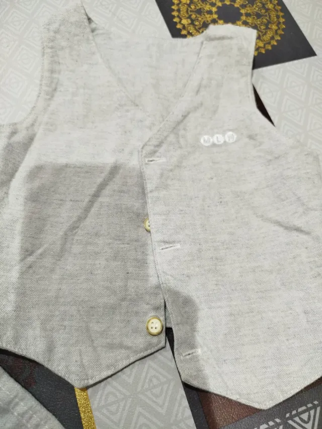 Conjunto de vestir para niño t.1 año