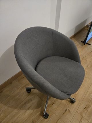 SKRUVSTA - Sedia da conferenza con ruote