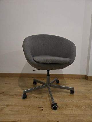 SKRUVSTA - Sedia da conferenza con ruote