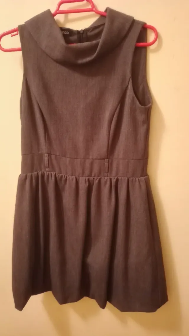 Vestido gris