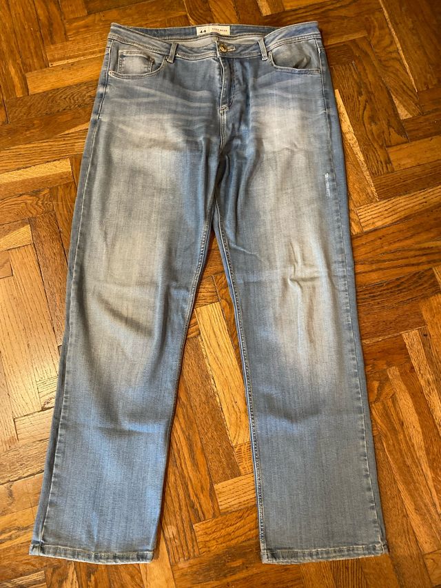 Jeans azules claros talla 44