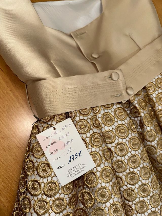 Vestido ceremonia niña dorado