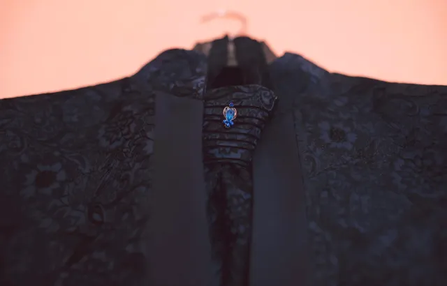 Traje de Novio Arax Gazzó Bordado Azul Marino