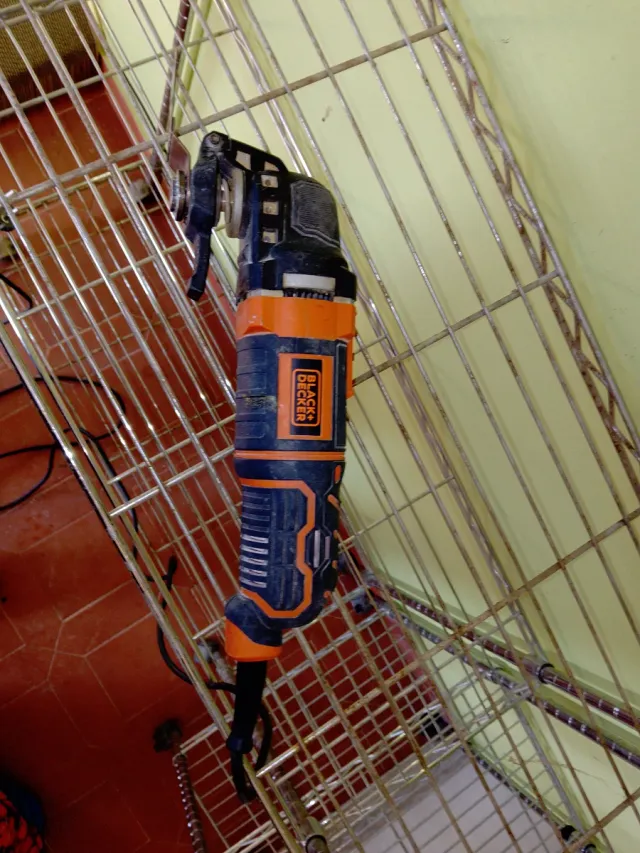 Multierramienta Black & Decker