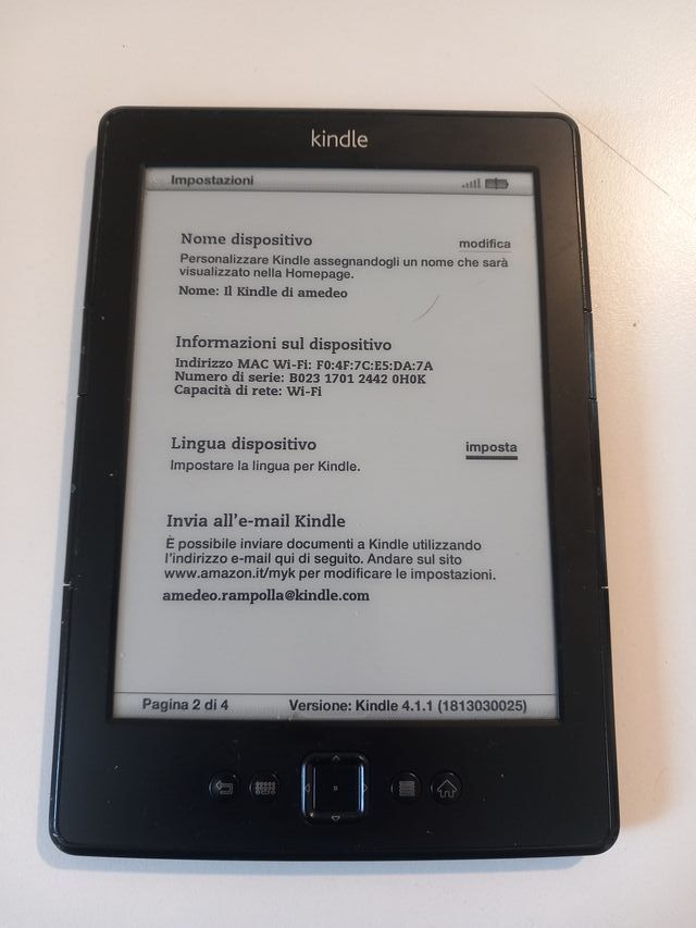Kindle Amazon Negro con Cargador