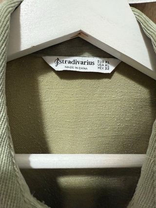 Sobrecamisa verde Stradivarius Talla XL