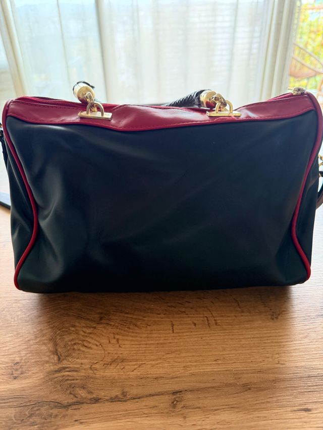 Bolso estilo vintage con estampado floral