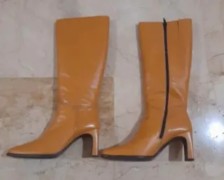 Botas altas de Piel DANSI Talla 39