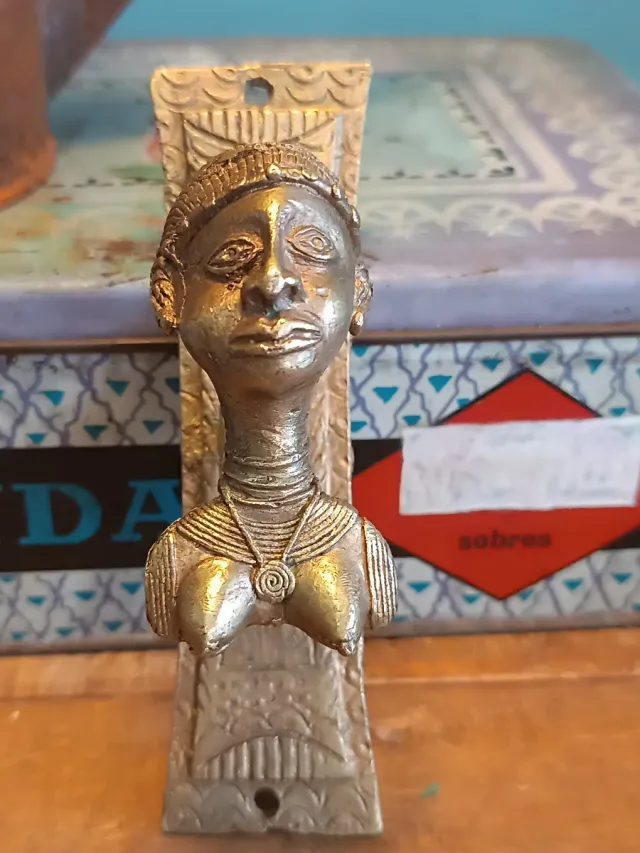Picaporte bronce figura cabeza africana