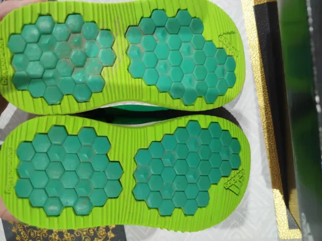 Zapatillas Adidas niño verdes Talla 22