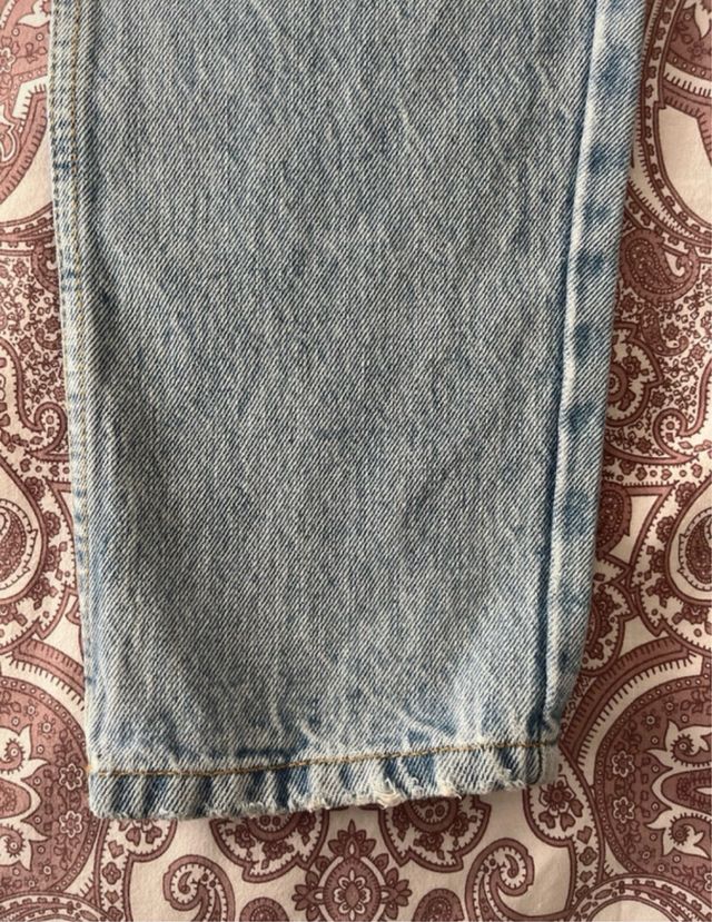 Vaqueros Mum desgastados