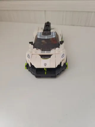 LEGO Koenigsegg