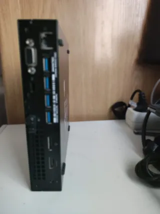 Dell Optiplex 7050 Ordenador