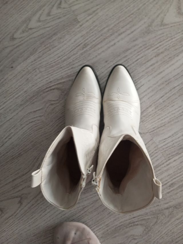 Botas de cowboy blancas