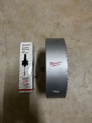 Corona y husillo Milwaukee