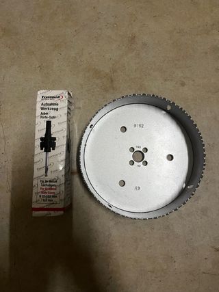 Corona y husillo Milwaukee