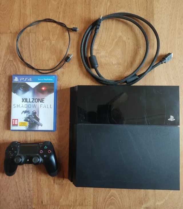 PS4 + 6 Juegos
