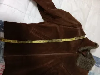 Chaqueta de piel marrón mujer