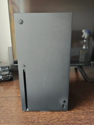 Xbox Series X + 3 Mandos