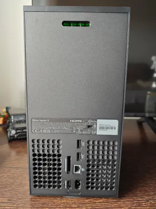 Xbox Series X + 3 Mandos