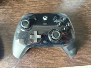 Xbox Series X + 3 Mandos