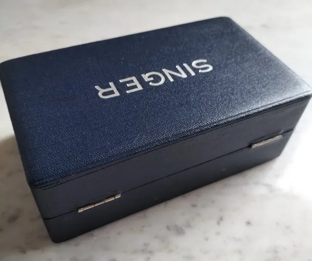 Caja Singer Accesorios Máquina Coser