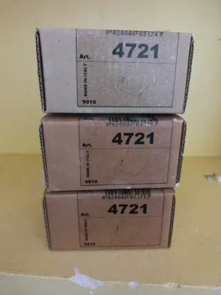 Focos empotrables plateados