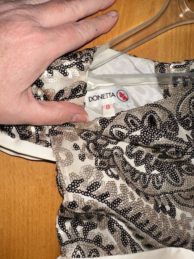 Vestido ceremonia niña beige