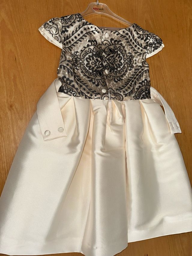 Vestido ceremonia niña beige