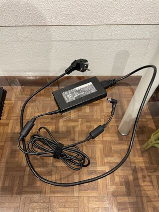 Gigabyte G7 17.3 144Hz Portátil Gaming