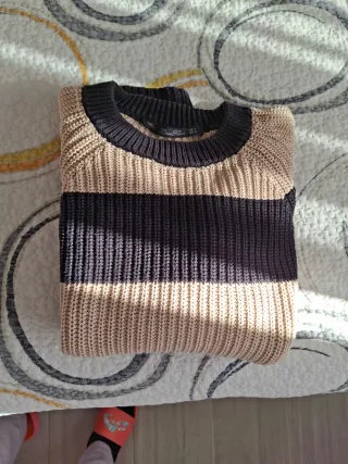 Jersey de rayas beige y negro