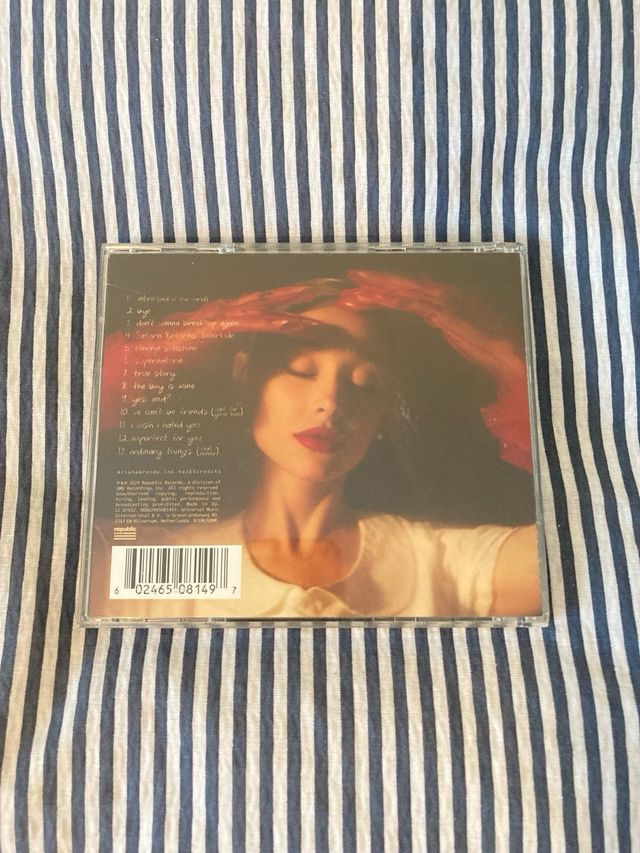 CD Ariana Grande eternal sunshine