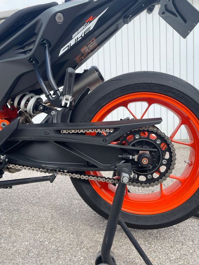 KTM Duke 890 R