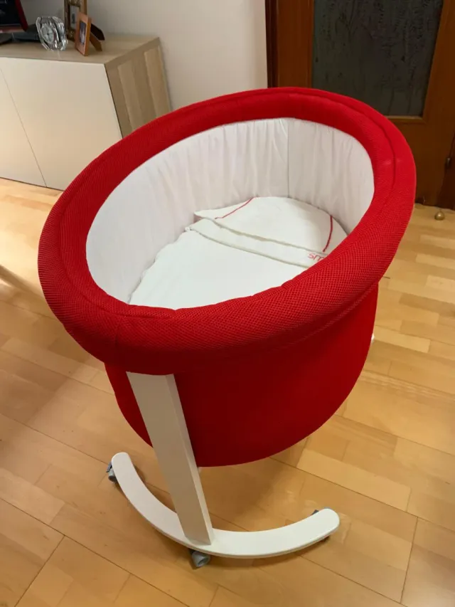 Minicuna Micuna Roja con Ruedas