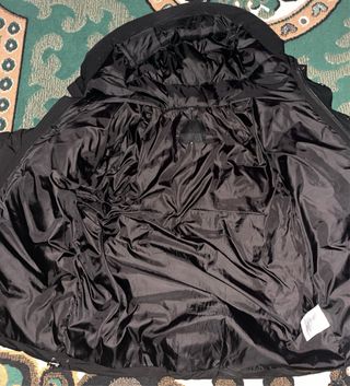 Chaqueta Moncler Madeira Puffer Negra