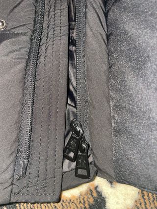 Chaqueta Moncler Madeira Puffer Negra