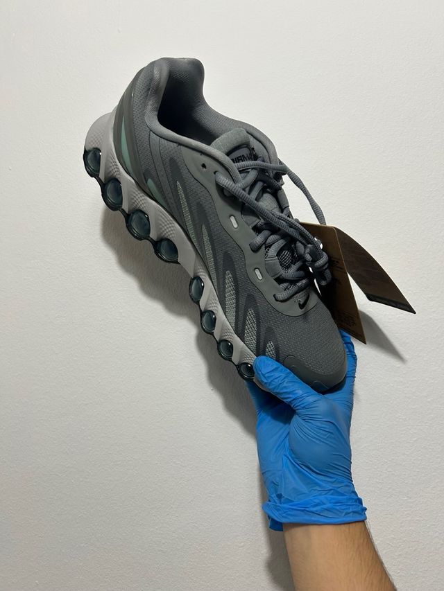 Nike Air Max NN8 Grises y Turquesa