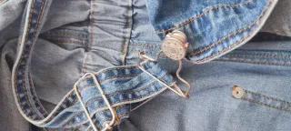 Peto vaquero premamá regulable