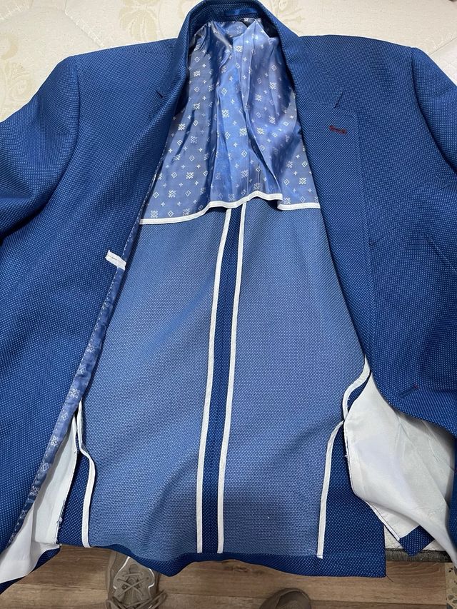 Americana azul con forro estampado